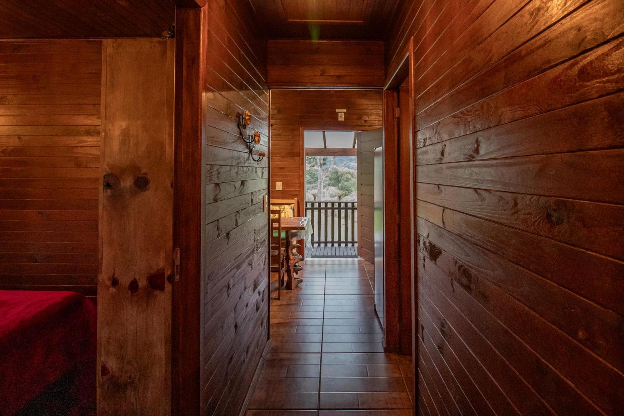 Casas Rainha Da Serra 02 Dorm Casal E Cozinha Урубиси Экстерьер фото