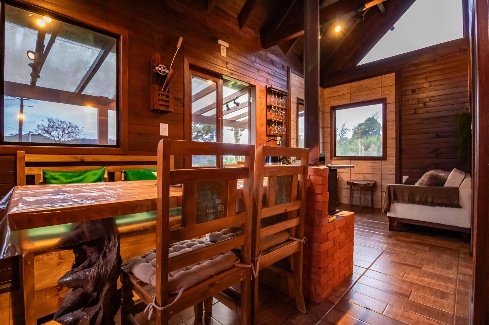 Casas Rainha Da Serra 02 Dorm Casal E Cozinha Урубиси Экстерьер фото
